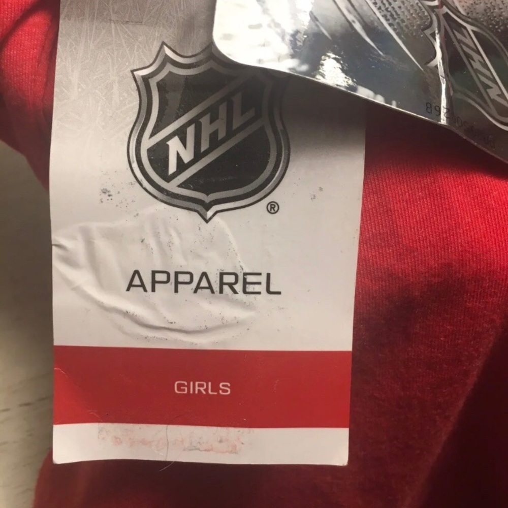 Detroit Red Wings NHL Shirt Girls Sz XL - Picture 2 of 7